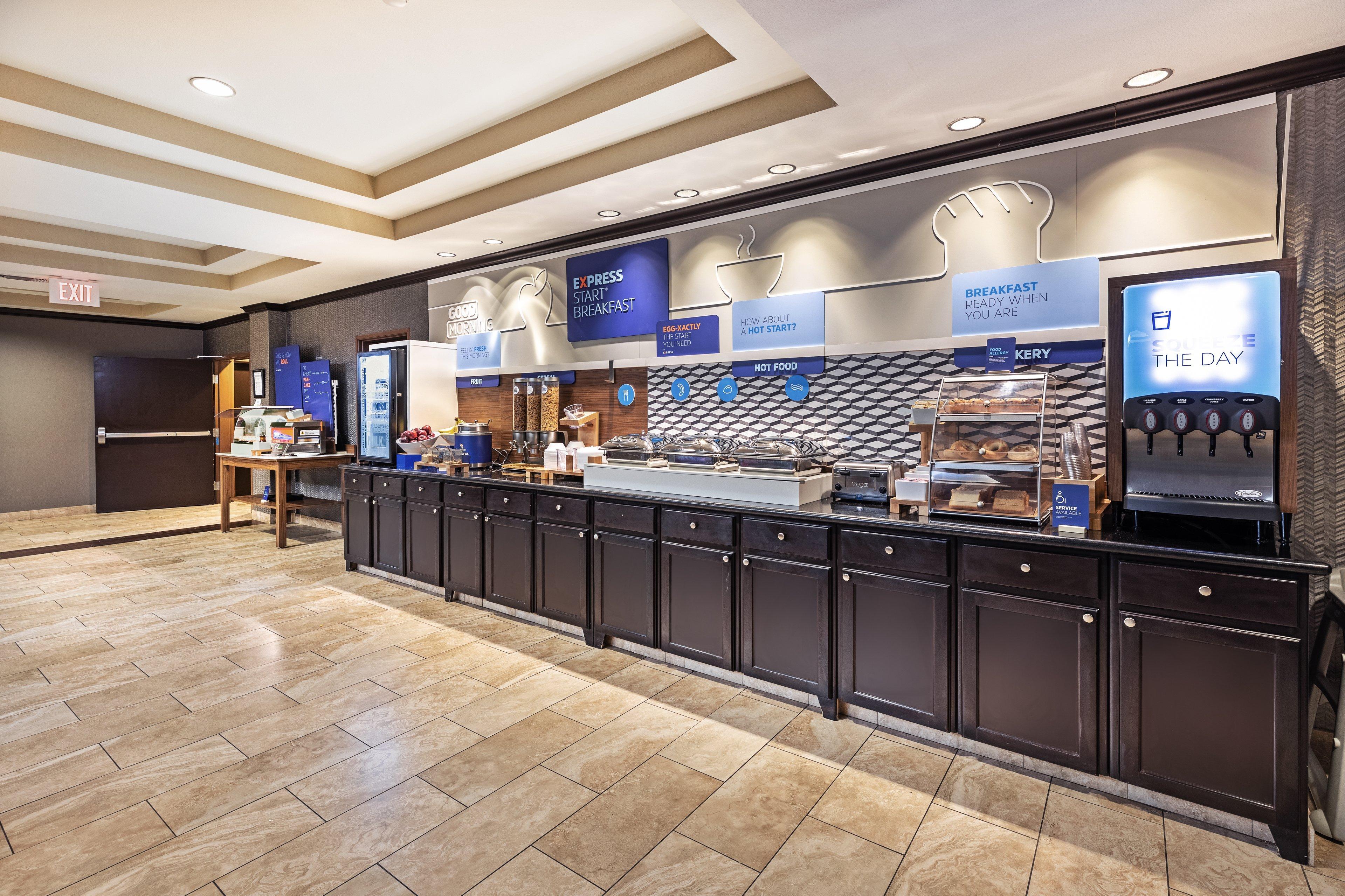 Holiday Inn Express Hotel & Suites Floresville By Ihg Exterior foto